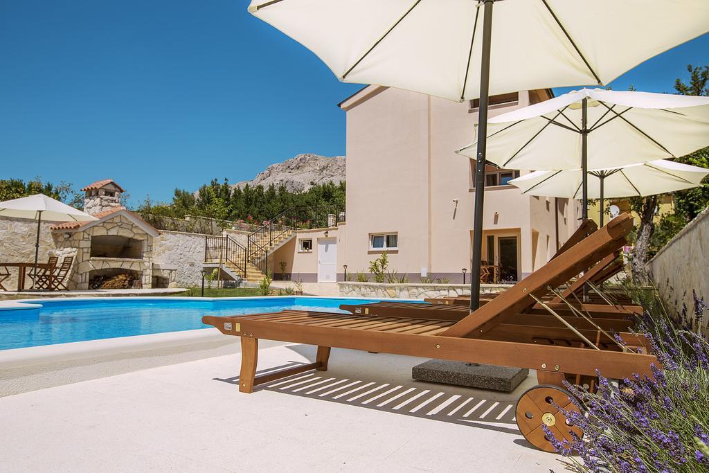 Residence Mediterraneo II 巴斯卡 外观 照片