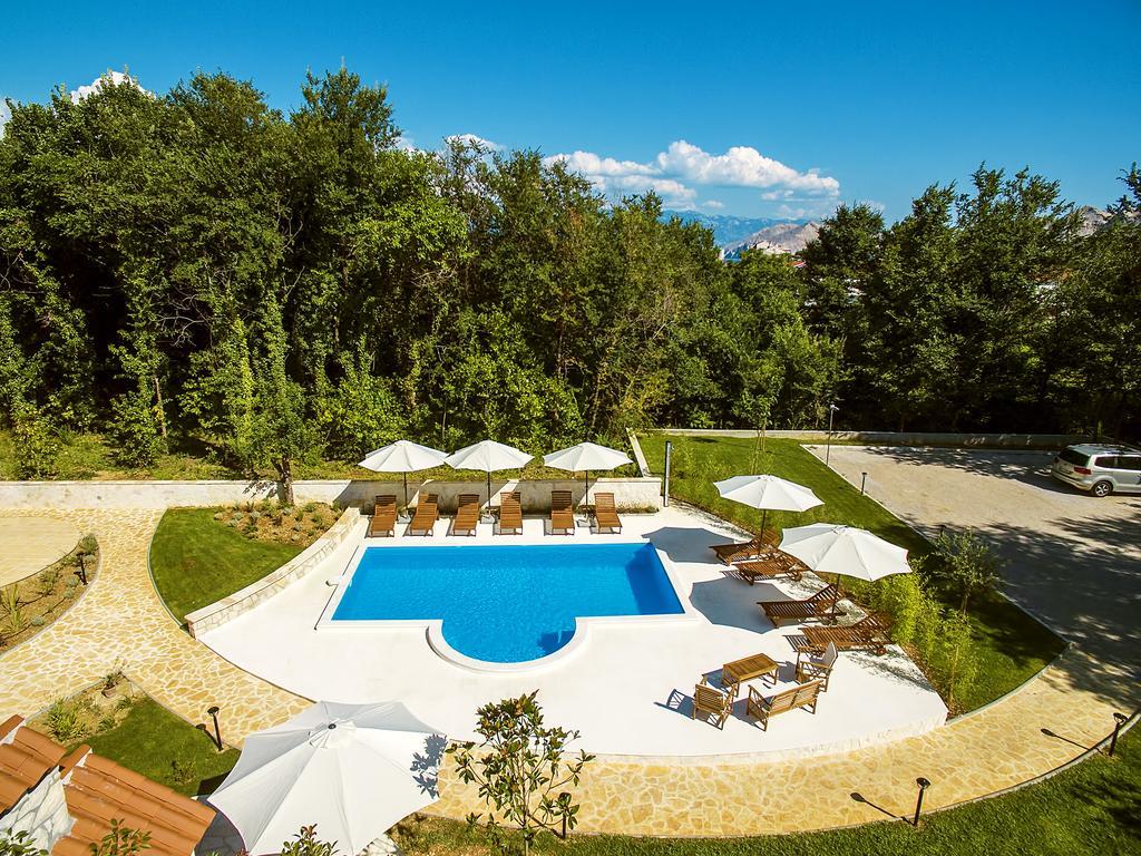 Residence Mediterraneo II 巴斯卡 外观 照片
