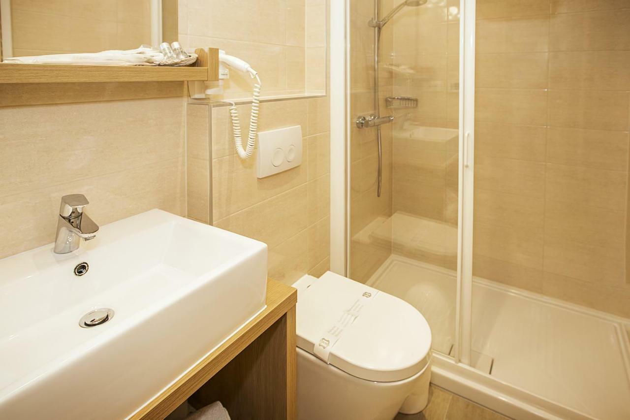 Residence Mediterraneo II 巴斯卡 外观 照片